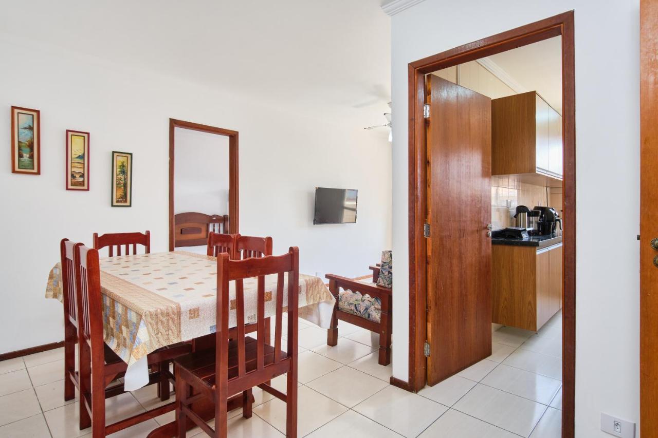Apartamento A 100 Metros Da Praia, Bem Localizado, Com Ar Condicionado E Wi-Fi - 14 - Edificio Lenamar II Ubatuba Dış mekan fotoğraf